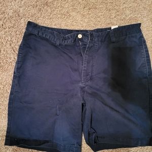 Vineyard vines shorts size 36